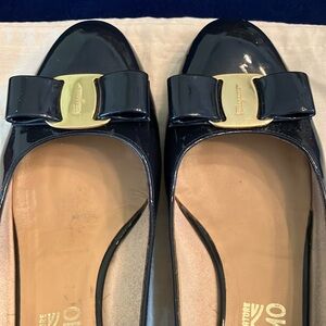 Salvatore Ferragamo gently worn size 8B Navy Blue
